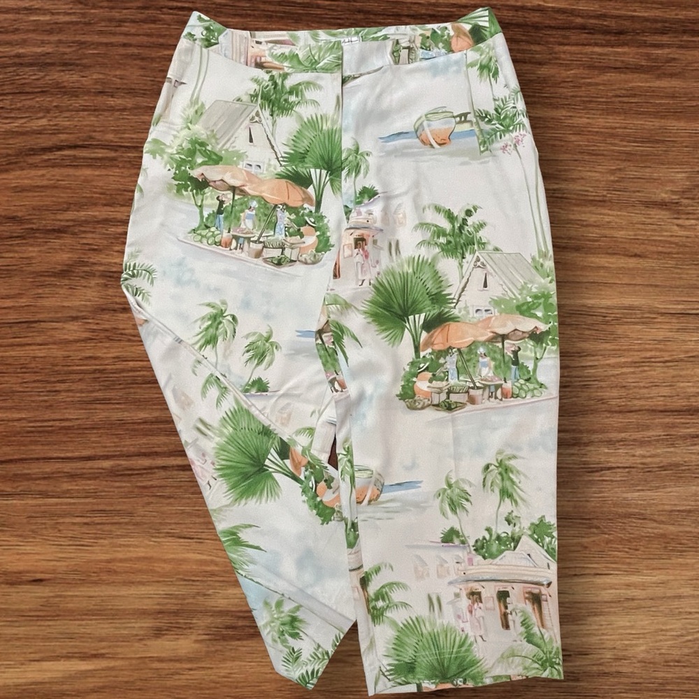 TOMMY BAHAMA 100% Silk Tropical Island Capris Pants Womens size: S